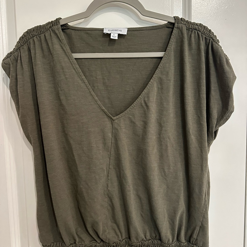 Evereve Khaki V-Neck Blouse